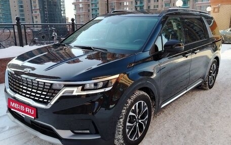 KIA Carnival, 2021 год, 3 800 000 рублей, 9 фотография