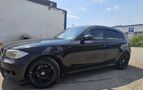 BMW 1 серия, 2008 год, 360 000 рублей, 2 фотография