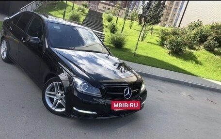Mercedes-Benz C-Класс, 2012 год, 1 650 000 рублей, 10 фотография