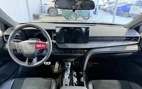 Toyota Camry, 2025 год, 4 950 000 рублей, 11 фотография