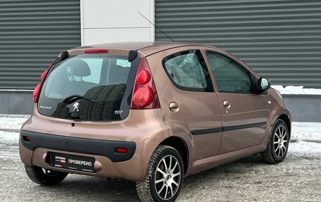 Peugeot 107 I рестайлинг, 2013 год, 425 000 рублей, 3 фотография