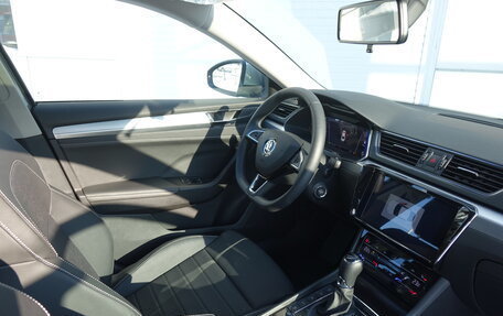 Skoda Superb, 2025 год, 3 690 000 рублей, 21 фотография