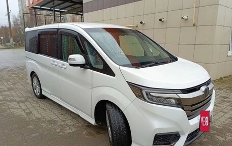 Honda Stepwgn IV, 2019 год, 2 500 000 рублей, 7 фотография