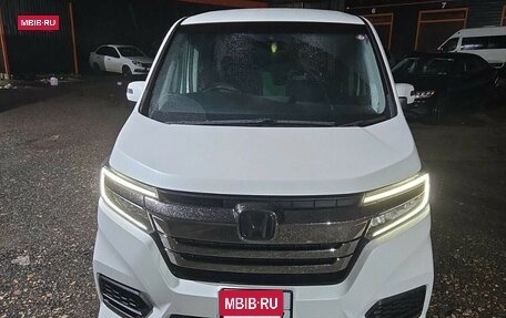 Honda Stepwgn IV, 2019 год, 2 500 000 рублей, 10 фотография