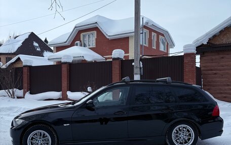 BMW 3 серия, 2010 год, 1 280 000 рублей, 3 фотография