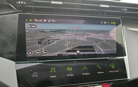 Peugeot 308, 2022 год, 1 750 000 рублей, 6 фотография