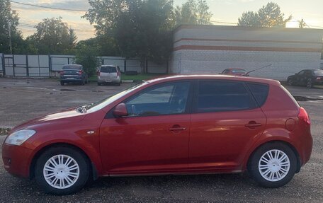 KIA cee'd I рестайлинг, 2008 год, 650 000 рублей, 12 фотография