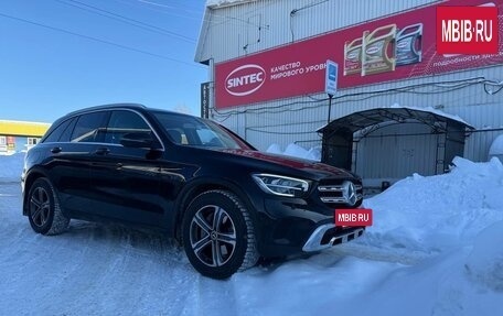 Mercedes-Benz GLC, 2019 год, 4 000 000 рублей, 3 фотография