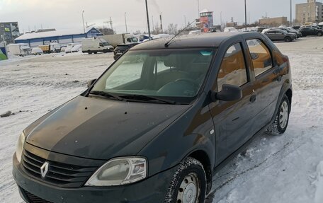 Renault Logan I, 2010 год, 380 000 рублей, 3 фотография