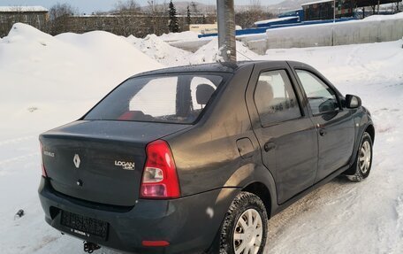 Renault Logan I, 2010 год, 380 000 рублей, 5 фотография