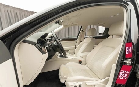 Volkswagen Passat B8 рестайлинг, 2015 год, 1 970 000 рублей, 11 фотография