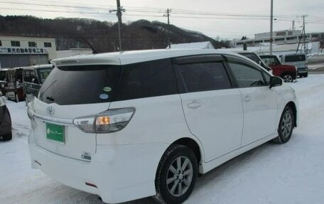Toyota Wish II, 2012 год, 1 455 000 рублей, 2 фотография