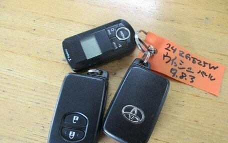 Toyota Wish II, 2012 год, 1 455 000 рублей, 18 фотография