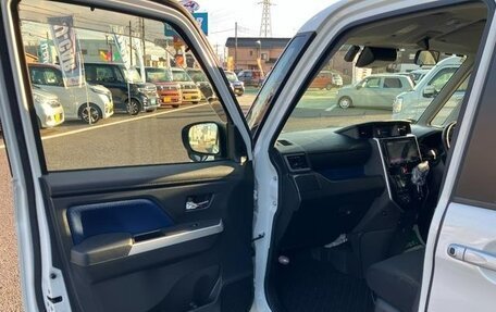 Toyota Tank I, 2019 год, 1 072 000 рублей, 28 фотография