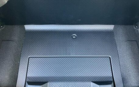 Toyota Tank I, 2019 год, 1 072 000 рублей, 39 фотография