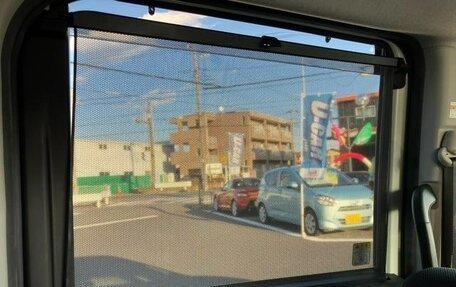 Toyota Tank I, 2019 год, 1 072 000 рублей, 34 фотография