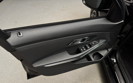 BMW 3 серия, 2020 год, 3 150 000 рублей, 15 фотография