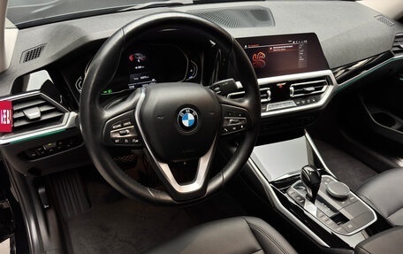 BMW 3 серия, 2020 год, 3 150 000 рублей, 13 фотография