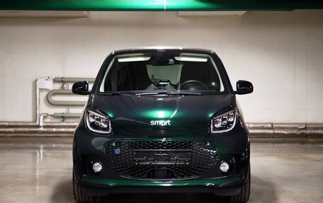 Smart Fortwo III, 2023 год, 3 500 000 рублей, 2 фотография