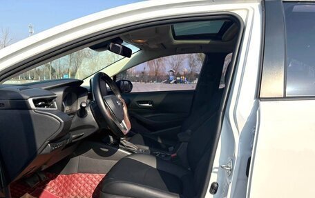 Toyota Corolla, 2022 год, 1 642 000 рублей, 5 фотография