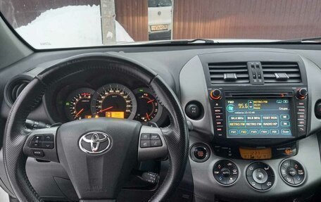 Toyota RAV4, 2011 год, 1 226 000 рублей, 13 фотография