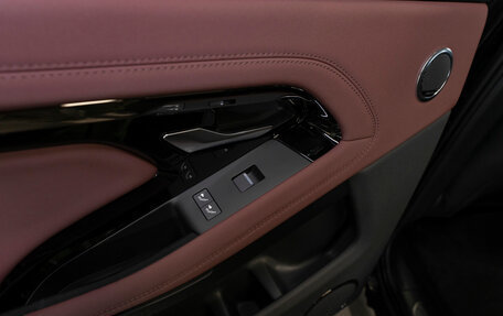 Land Rover Range Rover Evoque II, 2025 год, 6 450 000 рублей, 14 фотография