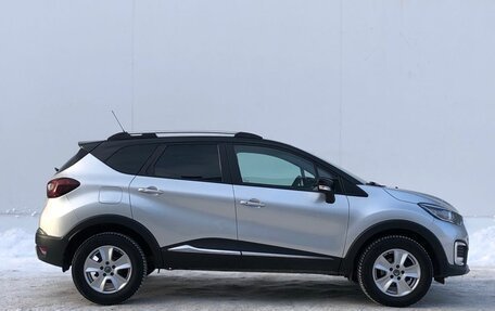 Renault Kaptur I рестайлинг, 2018 год, 1 795 000 рублей, 4 фотография