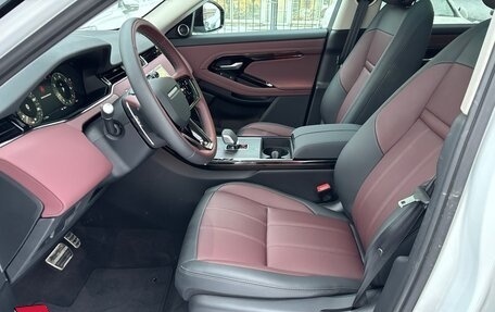 Land Rover Range Rover Evoque II, 2025 год, 5 850 000 рублей, 12 фотография