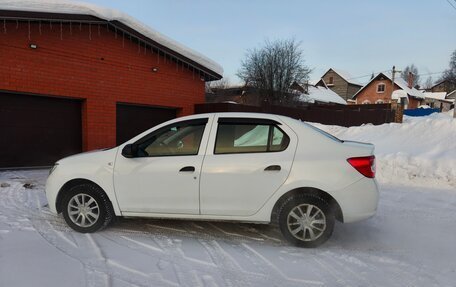 Renault Logan II, 2019 год, 560 000 рублей, 6 фотография
