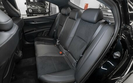 Toyota Camry, 2025 год, 4 400 000 рублей, 14 фотография