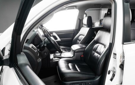 Toyota Land Cruiser 200, 2021 год, 8 499 000 рублей, 10 фотография