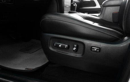 Toyota Land Cruiser 200, 2021 год, 8 499 000 рублей, 26 фотография