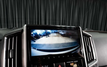 Toyota Land Cruiser 200, 2021 год, 8 499 000 рублей, 17 фотография