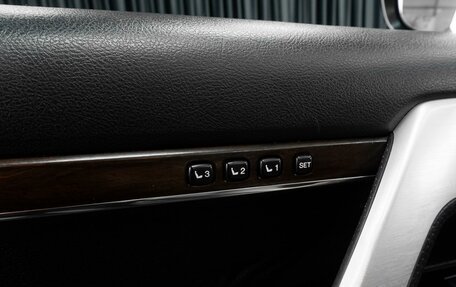 Toyota Land Cruiser 200, 2021 год, 8 499 000 рублей, 25 фотография