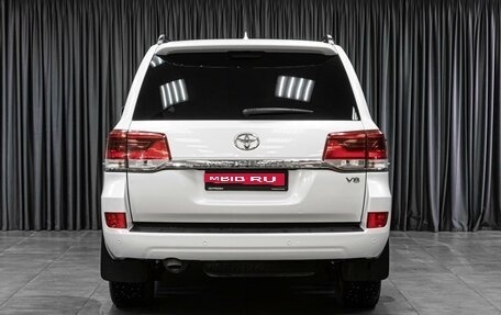 Toyota Land Cruiser 200, 2021 год, 8 499 000 рублей, 4 фотография