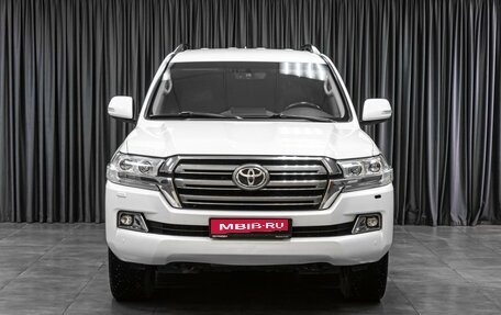 Toyota Land Cruiser 200, 2021 год, 8 499 000 рублей, 3 фотография