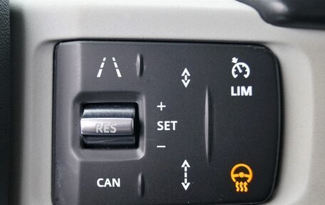 Land Rover Defender II, 2021 год, 5 500 000 рублей, 22 фотография