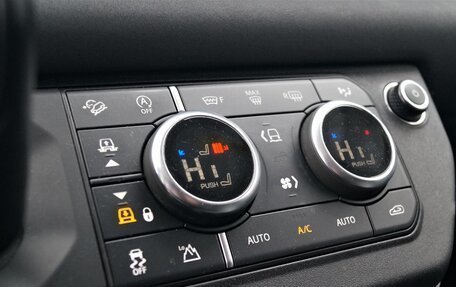 Land Rover Defender II, 2021 год, 5 500 000 рублей, 27 фотография