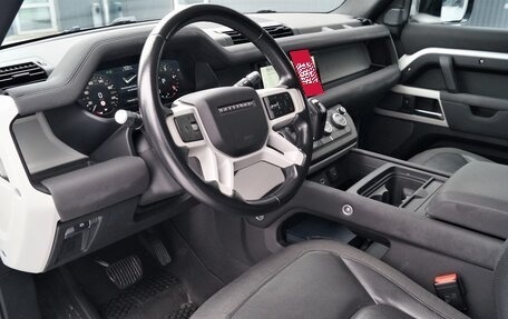 Land Rover Defender II, 2021 год, 5 500 000 рублей, 17 фотография