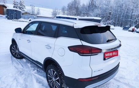 Geely Atlas, 2023 год, 1 690 000 рублей, 6 фотография