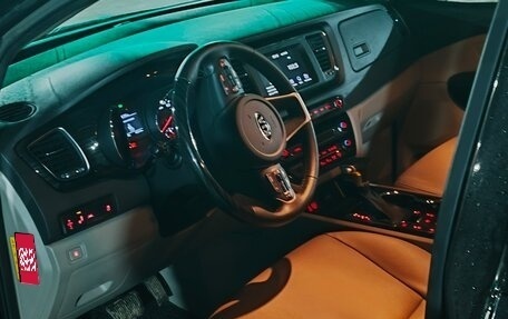 KIA Carnival III, 2019 год, 3 600 000 рублей, 1 фотография