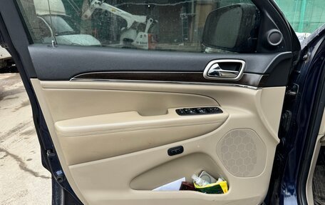 Jeep Grand Cherokee, 2013 год, 2 200 000 рублей, 15 фотография