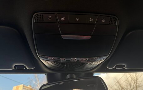 Mercedes-Benz C-Класс, 2015 год, 3 200 000 рублей, 24 фотография