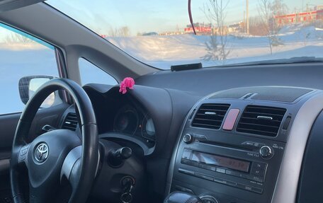 Toyota Auris II, 2007 год, 625 000 рублей, 12 фотография