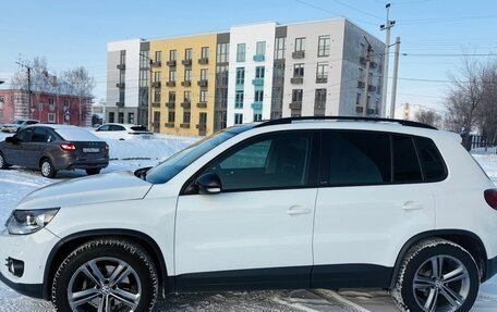 Volkswagen Tiguan I, 2016 год, 1 690 000 рублей, 3 фотография