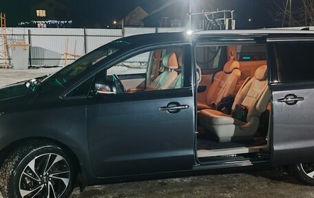 KIA Carnival III, 2019 год, 3 600 000 рублей, 2 фотография