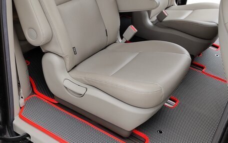 KIA Carnival III, 2019 год, 3 600 000 рублей, 21 фотография