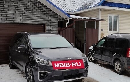 KIA Carnival III, 2019 год, 3 600 000 рублей, 24 фотография