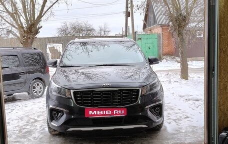 KIA Carnival III, 2019 год, 3 600 000 рублей, 18 фотография