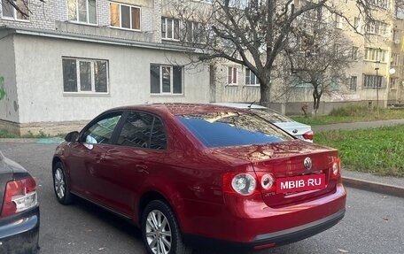 Volkswagen Jetta VI, 2010 год, 600 000 рублей, 13 фотография